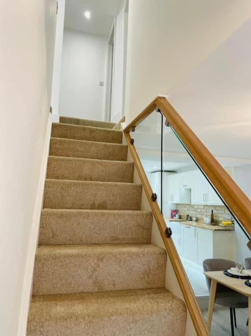Charming Cottage Close To M4 Bridgend Bridgend  Zewnętrze zdjęcie