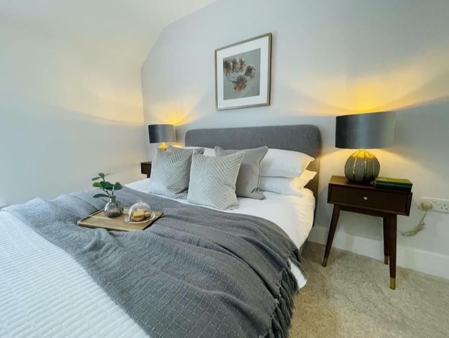 Charming Cottage Close To M4 Bridgend Bridgend  Zewnętrze zdjęcie