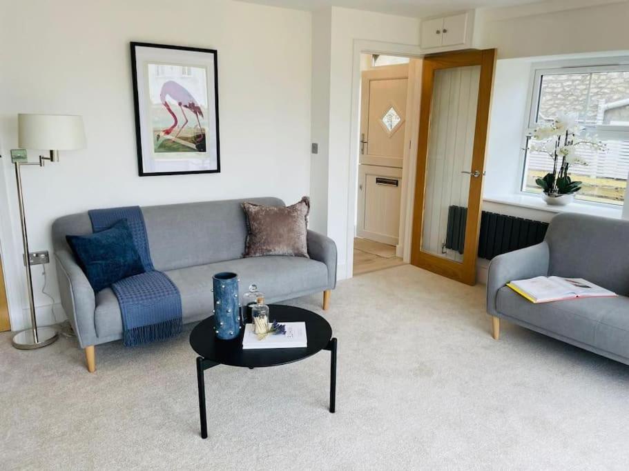 Charming Cottage Close To M4 Bridgend Bridgend  Zewnętrze zdjęcie